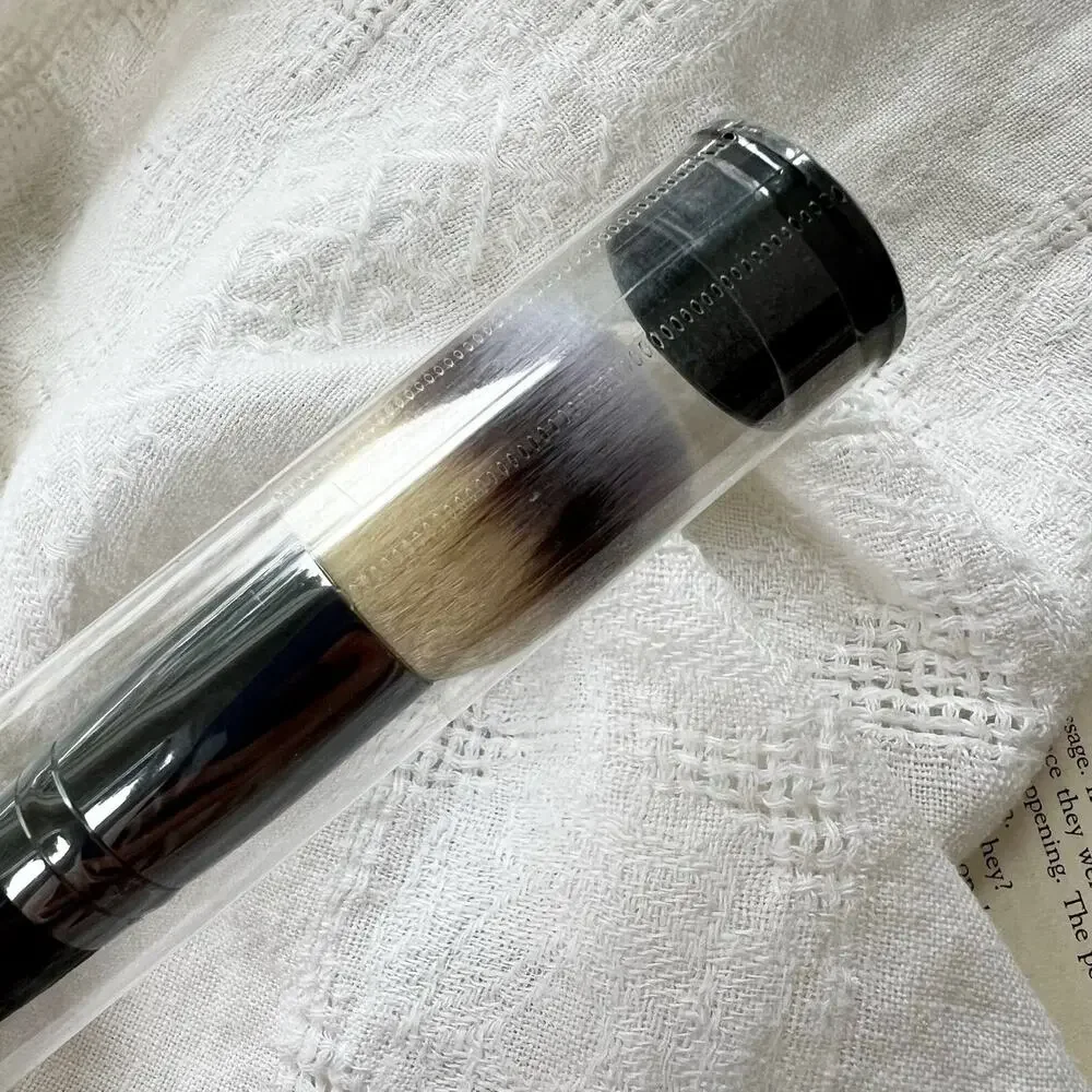 IT Cosmetics Heavenly Luxe Complexion Perfection Makeup Brush #7 NEW Sealed